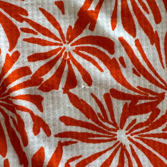 Cleo Petites V-Neck Blouse (XL Petite) Orange Starburst Floral - Picture 6 of 6